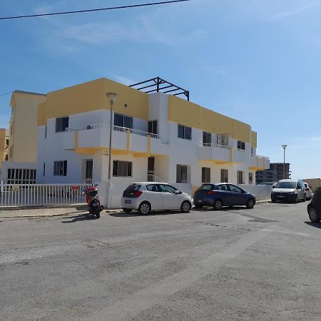 Sunshine Holiday Apartment 5 With Spectacular Seaviews 세인트폴스베이 외부 사진