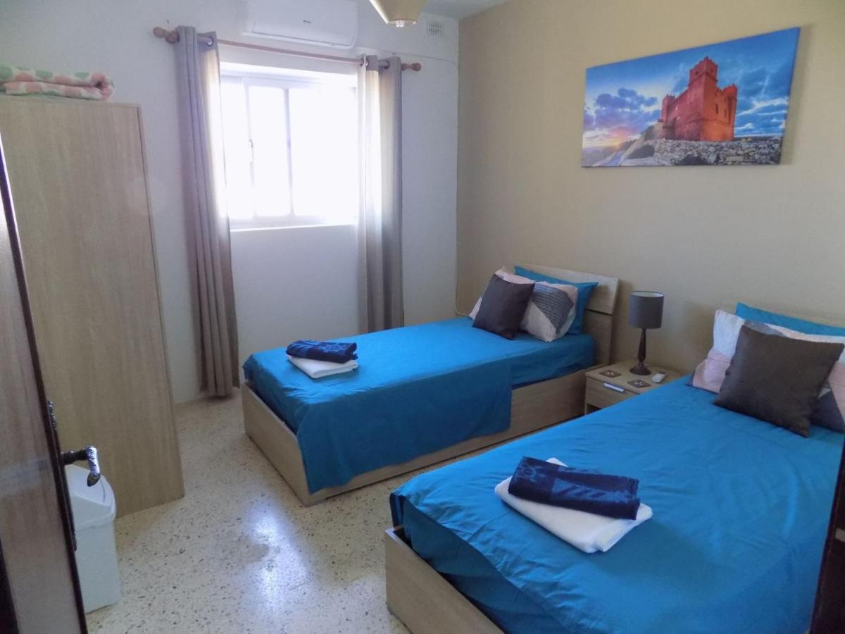 Sunshine Holiday Apartment 5 With Spectacular Seaviews 세인트폴스베이 외부 사진